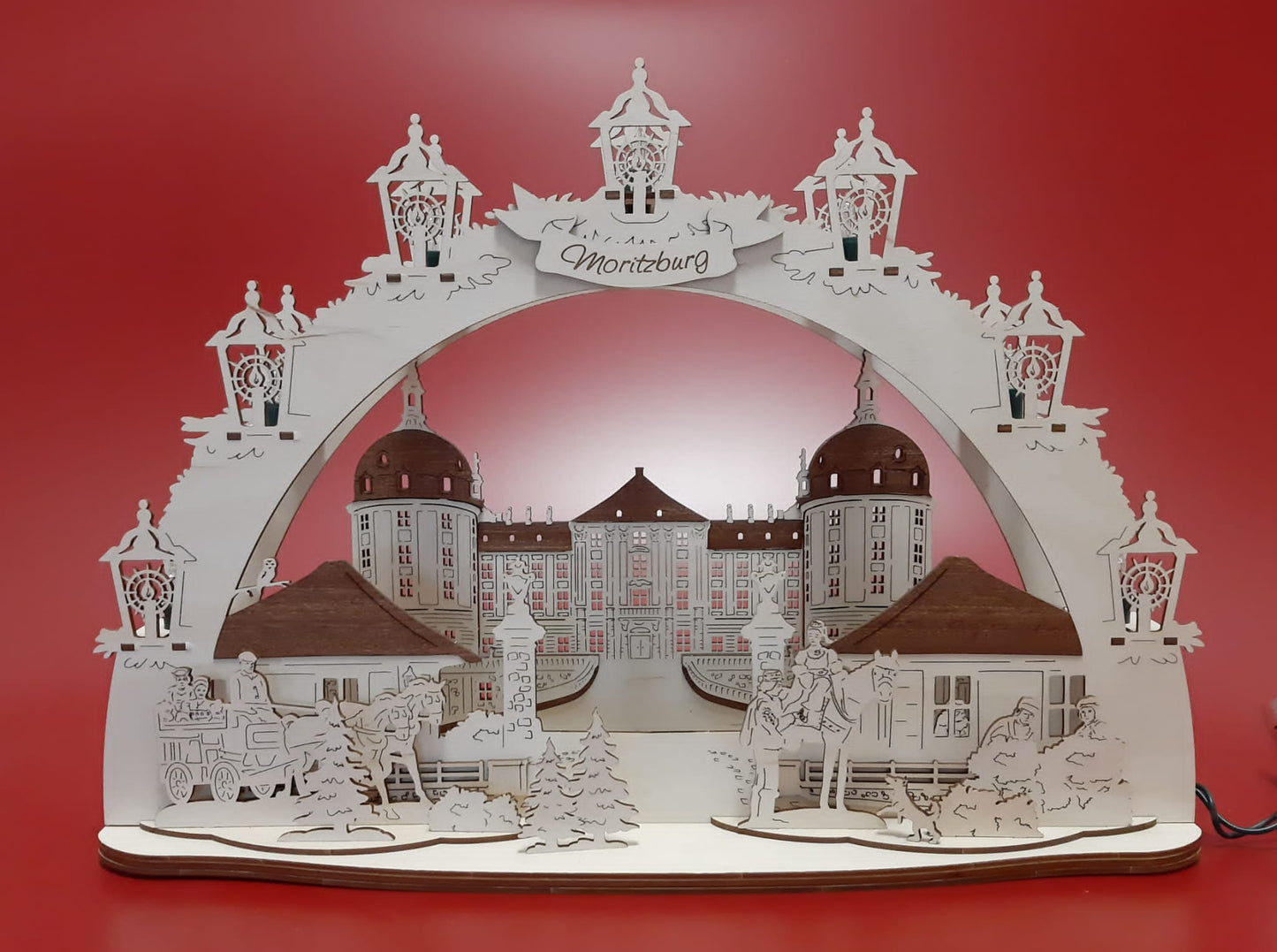 3D LED Holz Schwibbogen 43 cm x 30 cm x 12 cm Schloss Moritzburg Motiv Märchenzeit